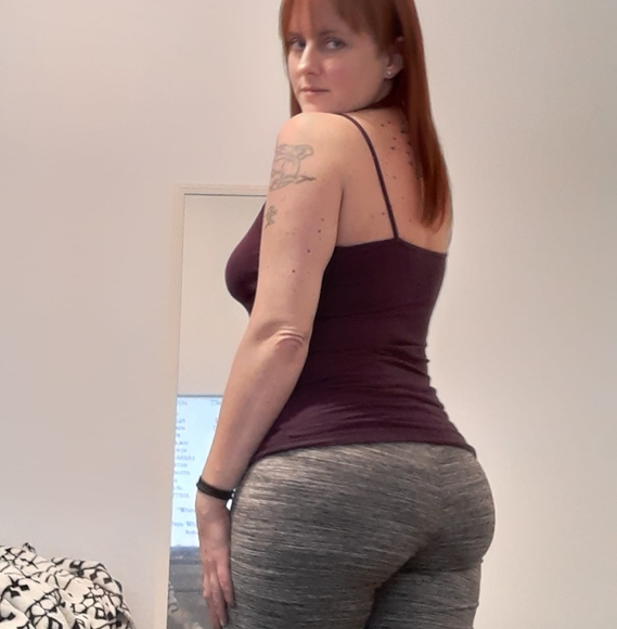 Meet your Posher, Tina - Picture 1 of 1